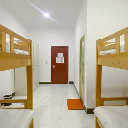 Easy Backpackers Paradise สีหนุวิลล์ ภายนอก รูปภาพ
