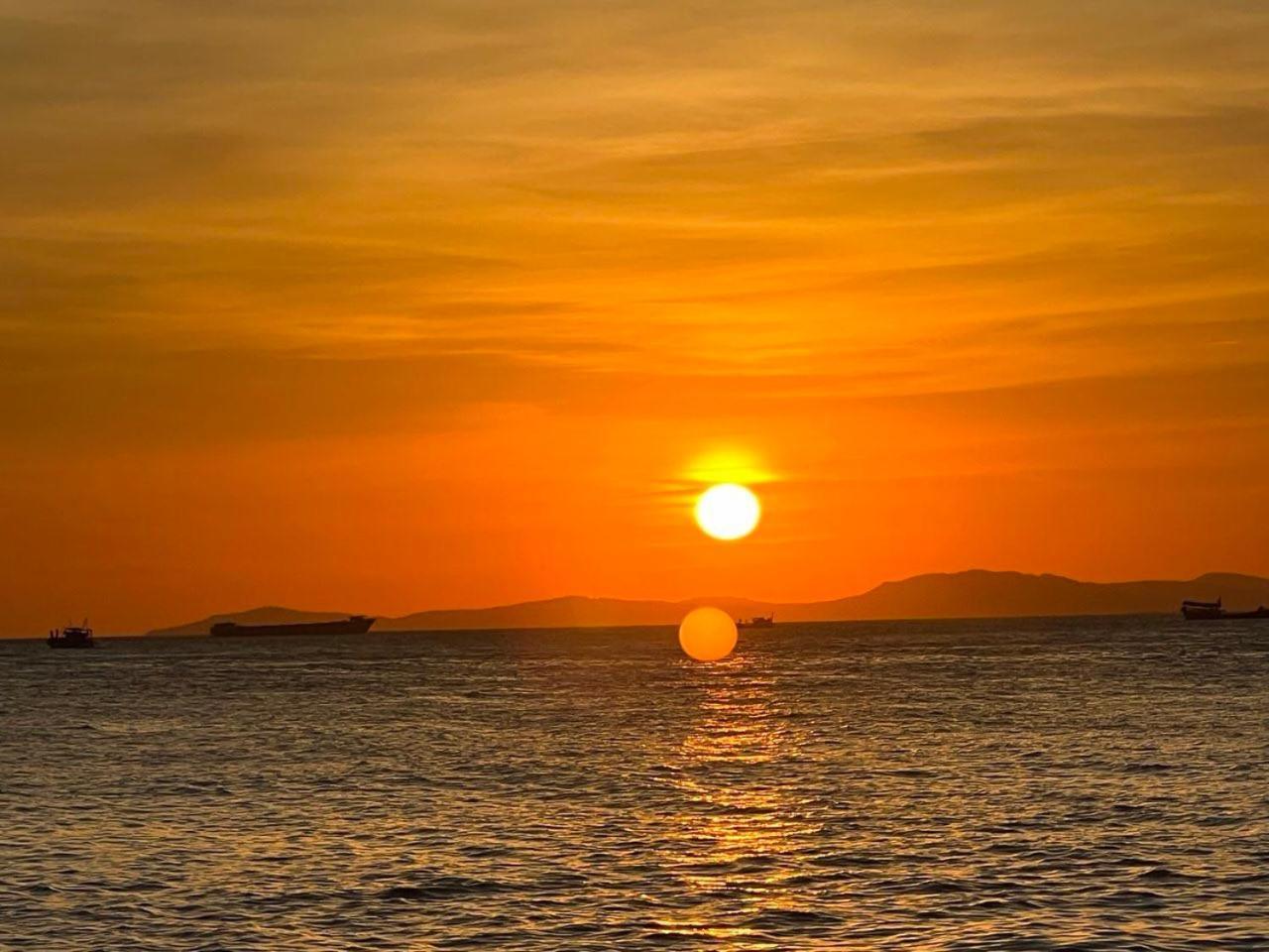 Easy Backpackers Paradise สีหนุวิลล์ ภายนอก รูปภาพ